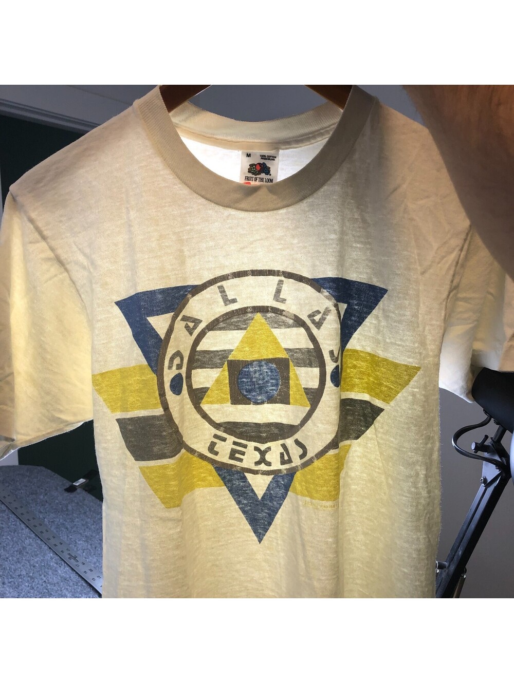 Vintage 90s Paper Thin T Shirt Mens 18x26 Medium Dallas Texas Single Stitch USA